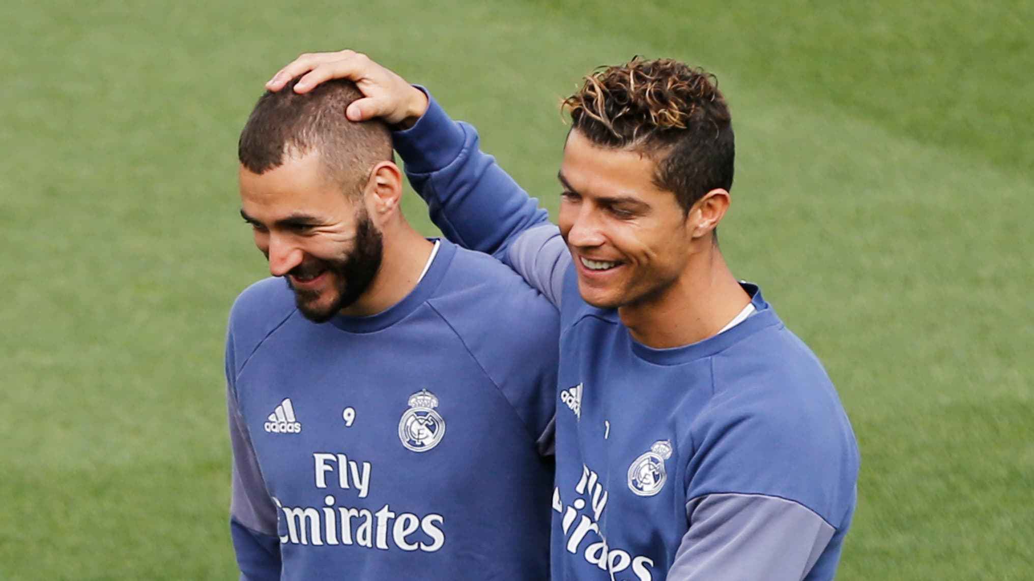 篮球巨星转会传闻四起，球迷狂猜结局