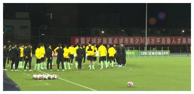 关于布拉德福德备战下一轮队员状态高涨的信息