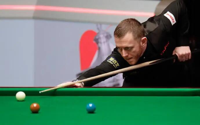 苏格兰队取得胜利，成功晋级四分之一决赛