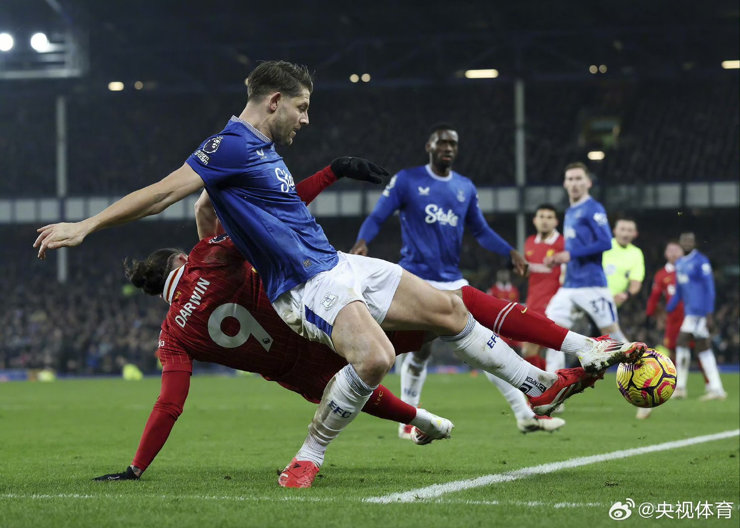 埃弗顿客场拿下富勒姆，豪取联赛双杀保持不败