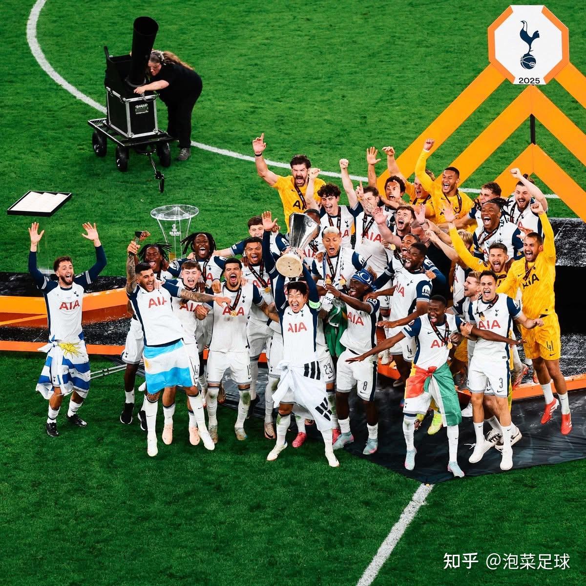 孙兴慜刷新里程碑，拜仁慕尼黑首回合力克休斯顿火箭，晋级概率达88％(孙兴慜超燃进球锦集)